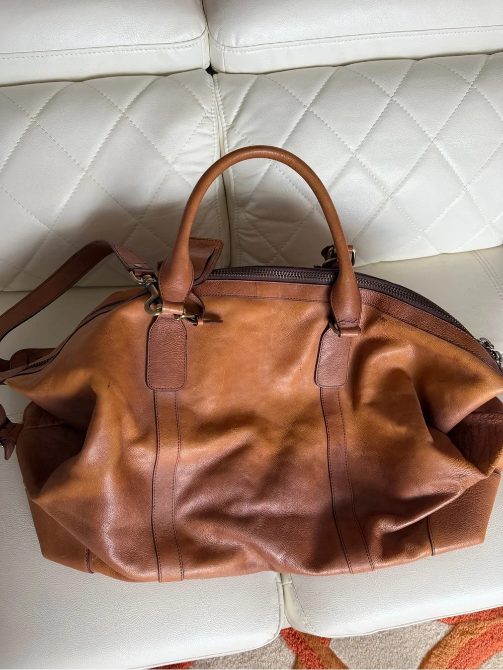 Brooks Brothers leather compartment